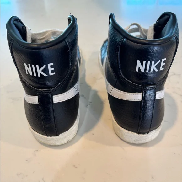 Nike Blazer hi tops - Picture 3 of 7
